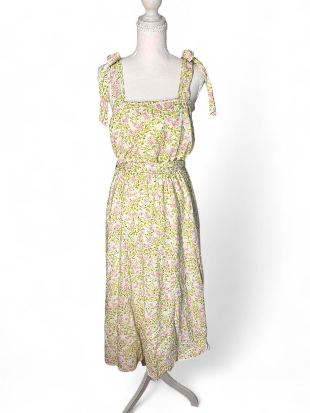 Floral cottage core dress